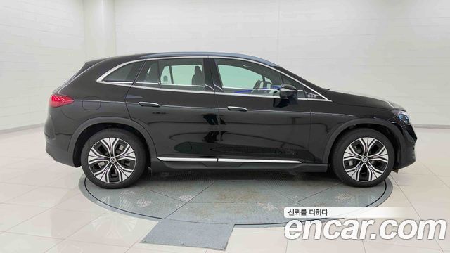 Mercedes-Benz EQE 2026 — photo 6