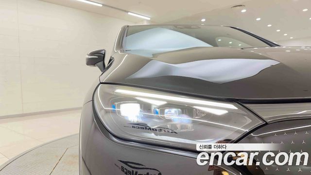 Mercedes-Benz EQE 2026 — photo 10
