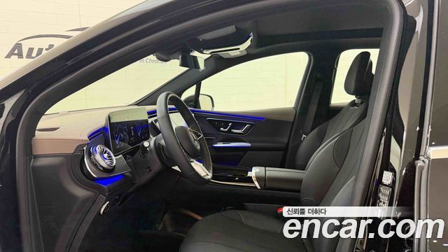 Mercedes-Benz EQE 2026 — photo 18