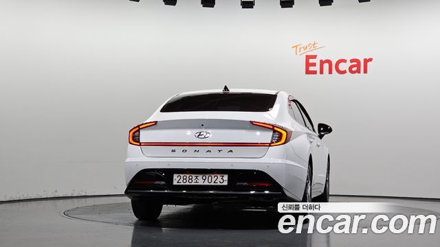 Hyundai Sonata 2022 — photo 4