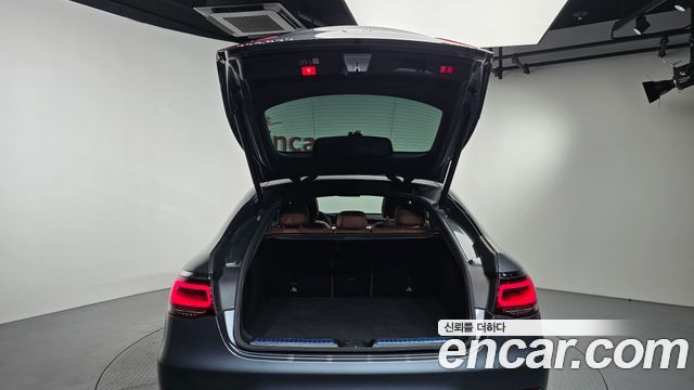 Mercedes-Benz GLC-Class 2023 — photo 24