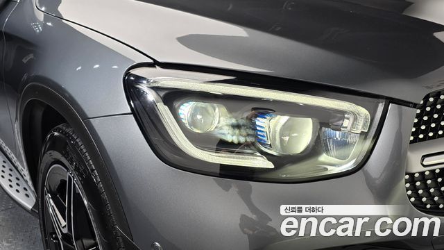Mercedes-Benz GLC-Class 2023 — photo 8
