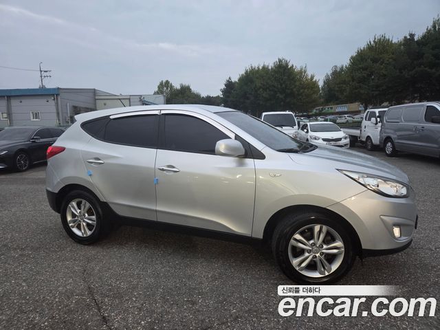 Hyundai Tucson 2013 — photo 2