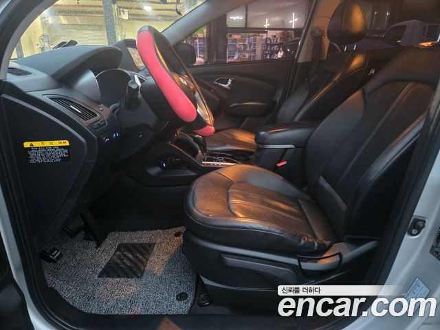 Hyundai Tucson 2013 — photo 8