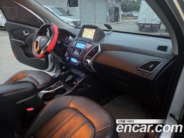 Hyundai Tucson 2013 — photo 17