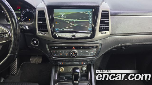 KG Mobility Rexton 2018 — photo 13