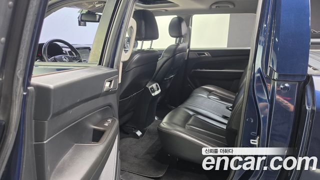 KG Mobility Rexton 2018 — photo 16