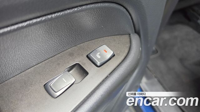 KG Mobility Rexton 2018 — photo 17