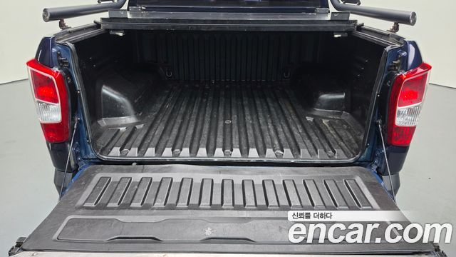 KG Mobility Rexton 2018 — photo 19