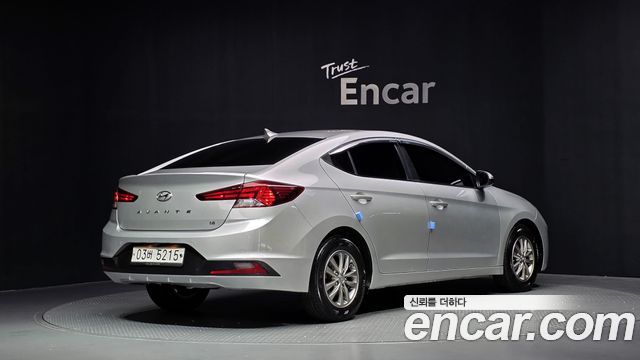 Hyundai AVANTE 2019 — photo 2
