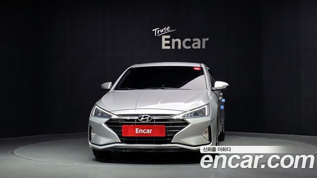 Hyundai AVANTE 2019 — photo 3
