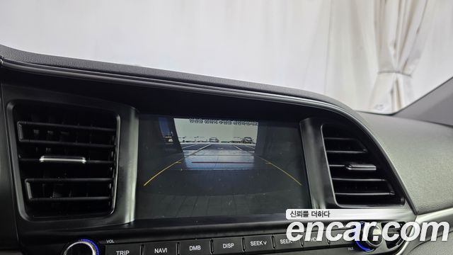 Hyundai AVANTE 2019 — photo 21