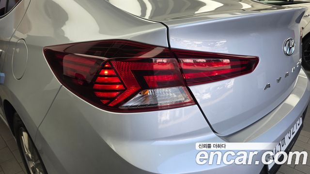 Hyundai AVANTE 2019 — photo 9
