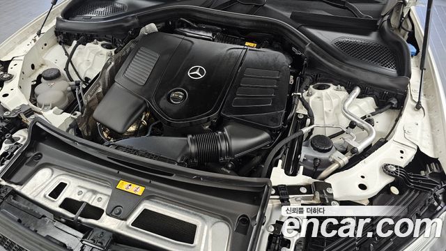 Mercedes-Benz GLC-Class 2024 — photo 6