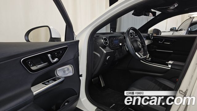 Mercedes-Benz GLC-Class 2024 — photo 13