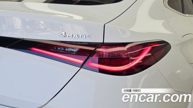 Mercedes-Benz GLC-Class 2024 — photo 9