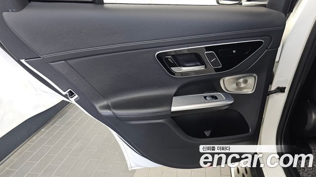 Mercedes-Benz GLC-Class 2024 — photo 15