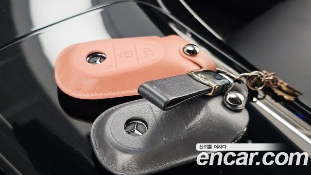 Mercedes-Benz GLC-Class 2024 — photo 34
