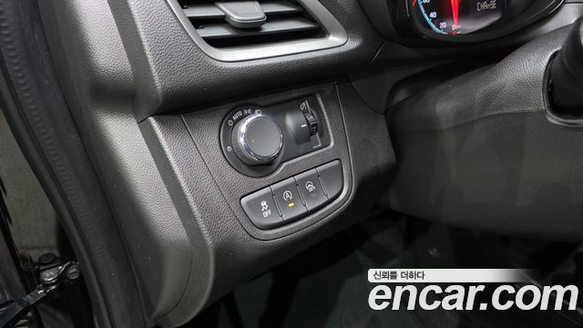 Chevrolet Korea Spark 2019 — photo 24