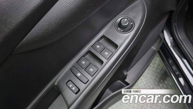 Chevrolet Korea Spark 2019 — photo 28