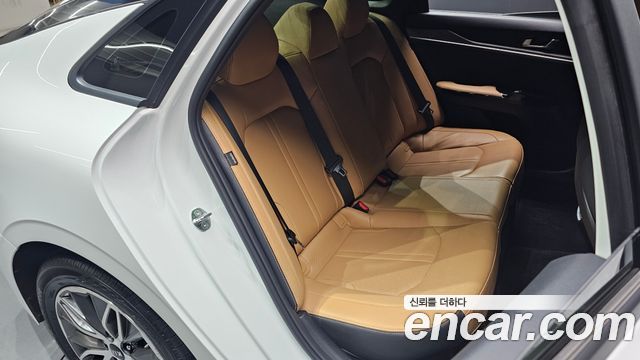 Kia K5 2021 — photo 17