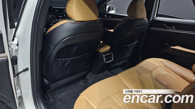 Kia K5 2021 — photo 27
