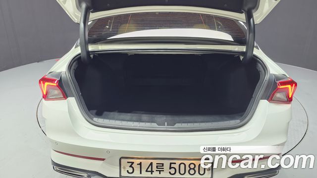 Kia K5 2021 — photo 29