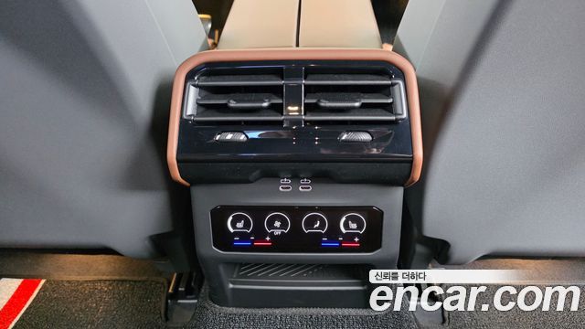 BMW 5-Series 2024 — photo 24
