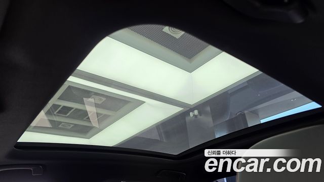BMW 5-Series 2024 — photo 25