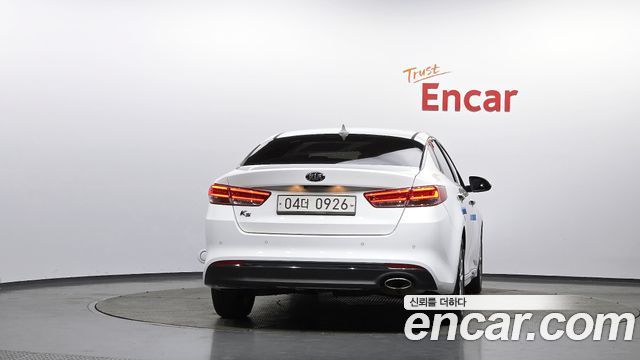 Kia K5 2016 — photo 4