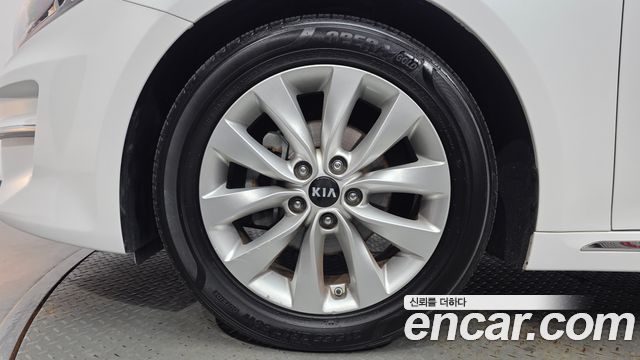 Kia K5 2016 — photo 5