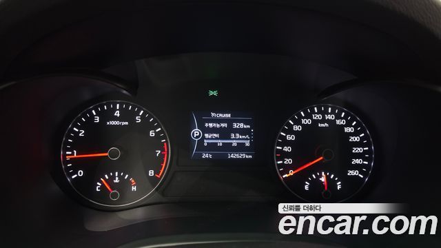 Kia K5 2016 — photo 11
