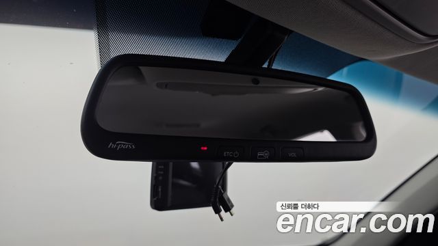 Kia K5 2016 — photo 25
