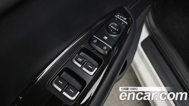 Kia K5 2016 — photo 29