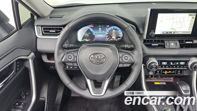 Toyota RAV4 2025 — photo 19