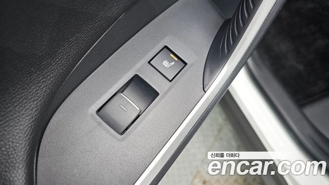 Toyota RAV4 2025 — photo 32
