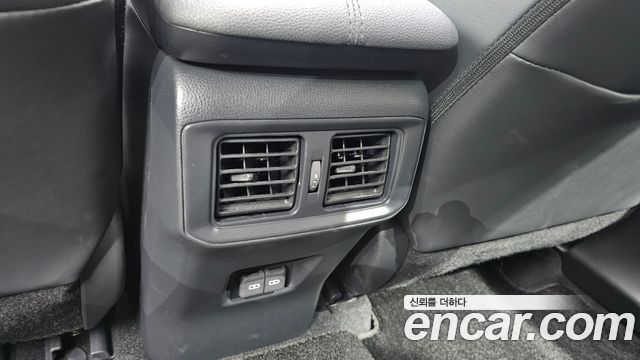 Toyota RAV4 2025 — photo 33
