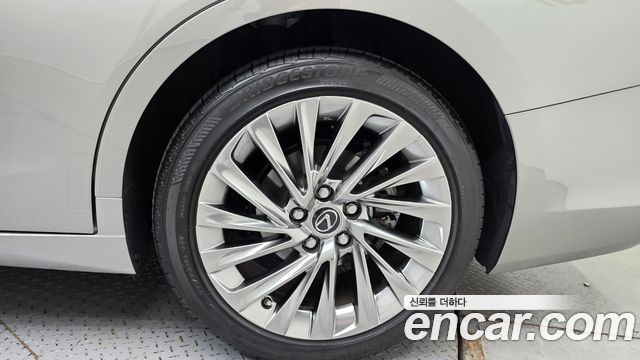 Lexus ES 2025 — photo 7