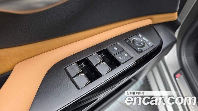 Lexus ES 2025 — photo 28