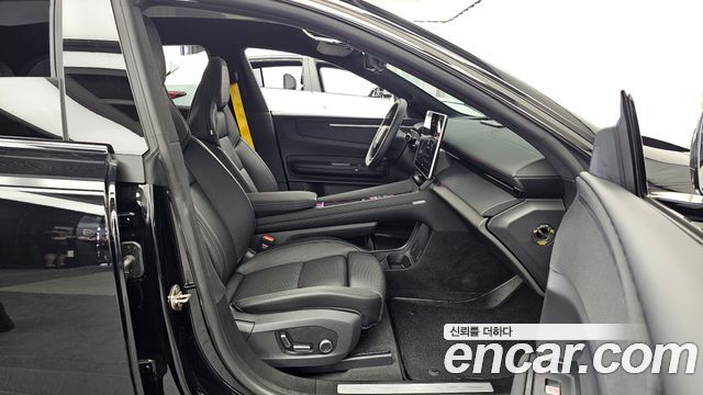Polestar Polestar 4 2026 — photo 11