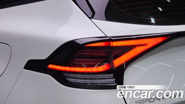 Kia Sportage 2024 — photo 9