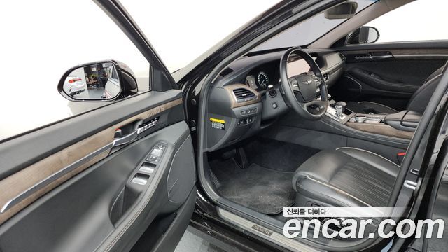 Genesis G90 2019 — photo 13