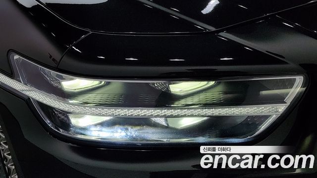 Genesis G90 2019 — photo 8