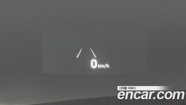 Genesis G90 2019 — photo 31