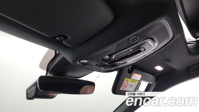 Audi Q8 e-tron 2024 — photo 25