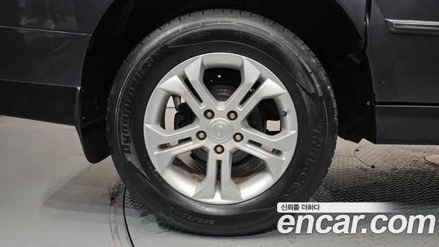 KG Mobility KORANDO 2014 — photo 7
