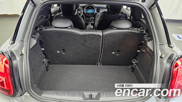 Mini Cooper 2024 — photo 20