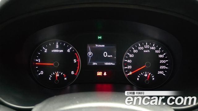 Kia Sportage 2016 — photo 11