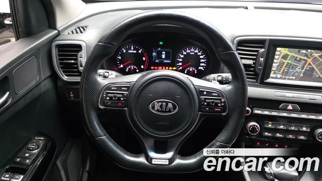 Kia Sportage 2016 — photo 19