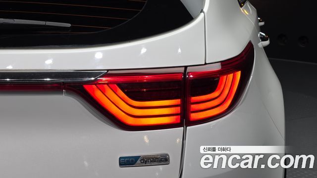 Kia Sportage 2016 — photo 9